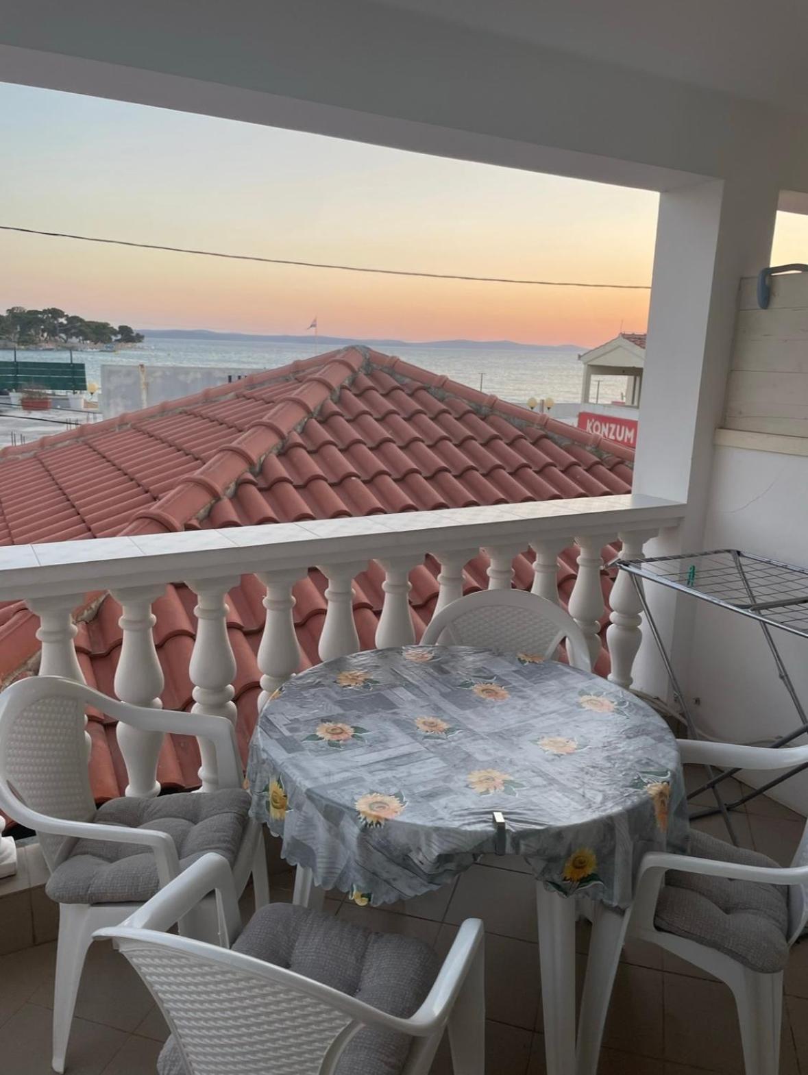 Apartment And Rooms Sidro Petrcane Bagian luar foto